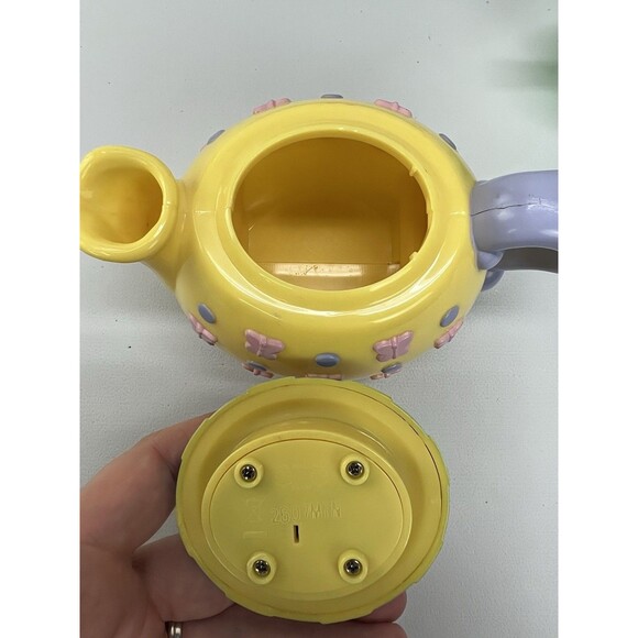 Vintage 2000 Fisher Price Musical Tea Set Dishes Cups Plates Spoons Platter - Picture 3 of 9